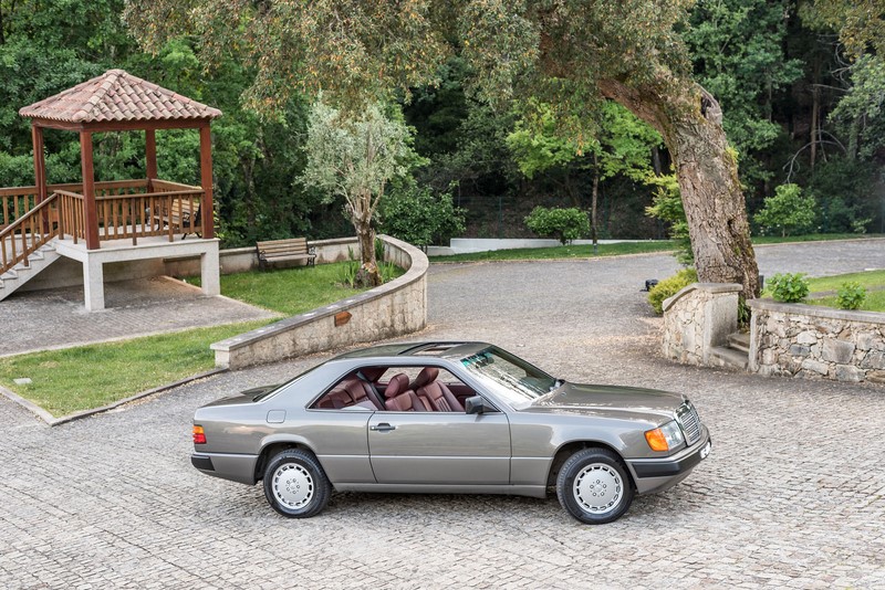 1988 Mercedes Benz 300CE